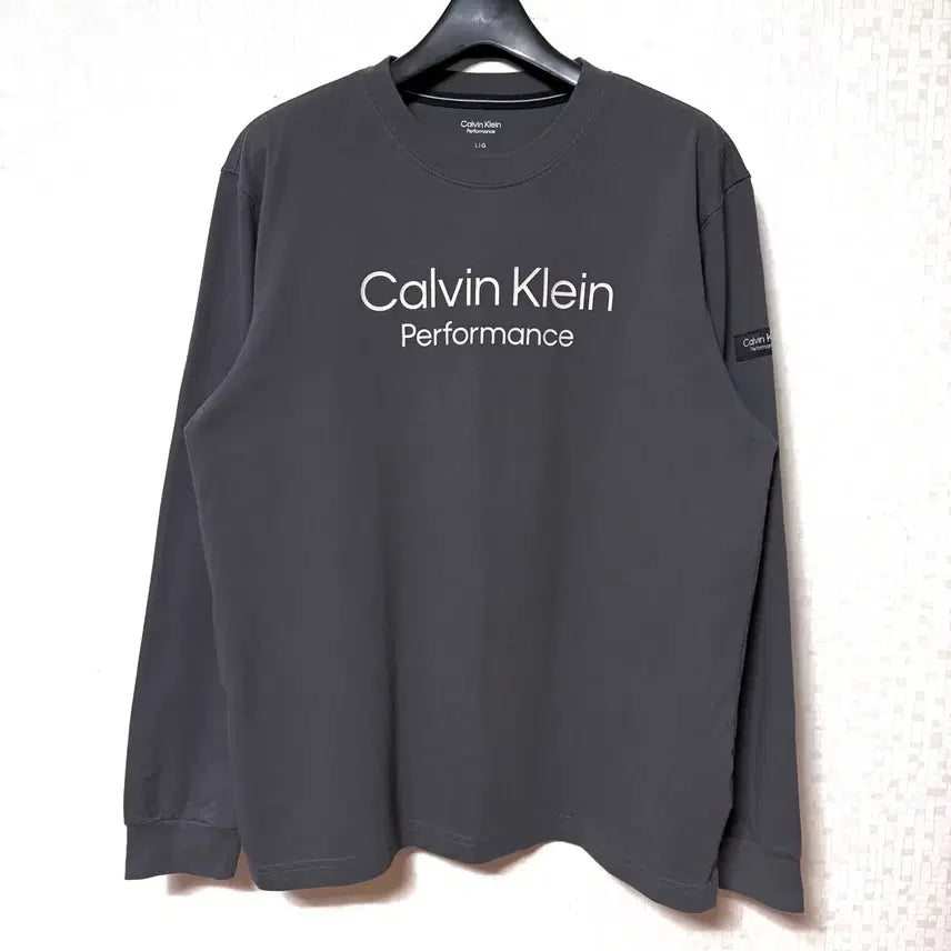 [BUNJANG] Calvin Klein Big Logo Long Sleeve T-Shirt Charcoal / [L,100]캘빈클라인 빅로고 긴팔티 롱슬리브 차콜