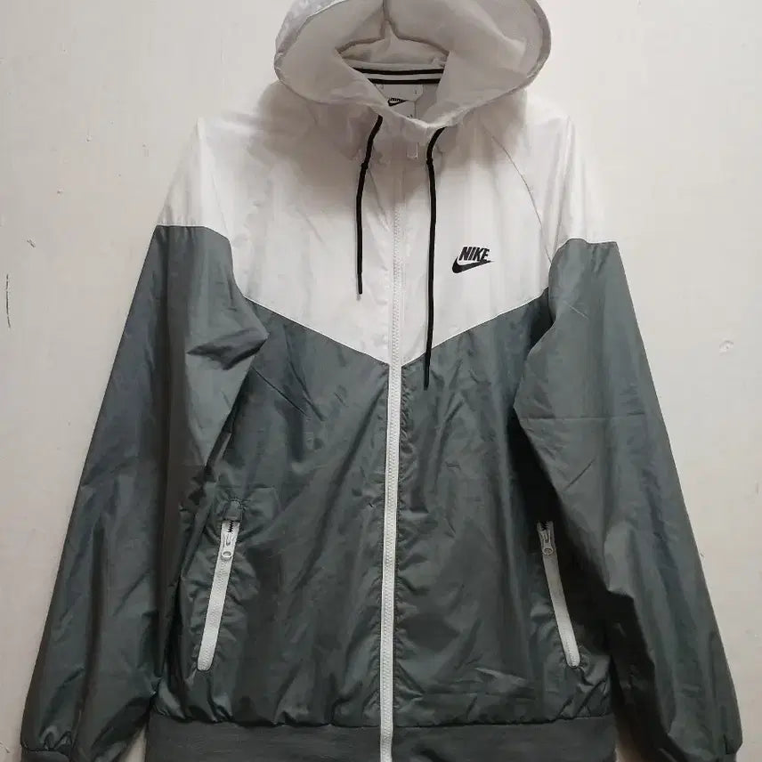 [BUNJANG] Nike NSW Windrunner Hooded Jacket - Size M (95) / 나이키 남성 NSW 윈드러너 바람막이 자켓 후드 사이즈 M 95