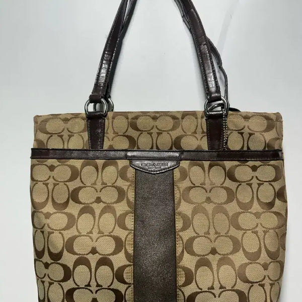 [BUNJANG] Coach Signature Shoulder Bag / 코치 시그니쳐 숄더백