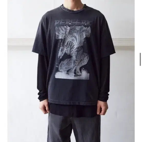 [BUNJANG] Politeru Berserk T-Shirt / 2) 폴리테루 베르세르크 버서커 반팔