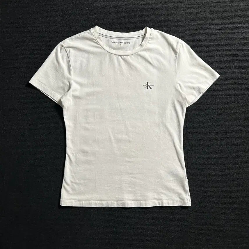 [BUNJANG] Calvin Klein White Short Sleeve T-Shirt / 캘빈클라인 화이트 반팔티셔츠