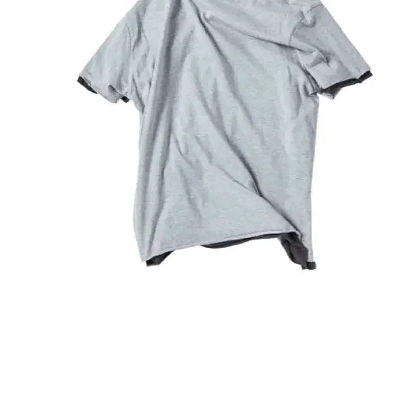 [BUNJANG] YIYAE Layered Cut-off T-shirt (L) / YIYAE 레이어드 컷오프 티셔츠