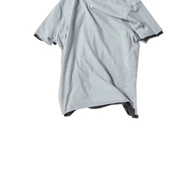 [BUNJANG] YIYAE Layered Cut-off T-shirt (L) / YIYAE 레이어드 컷오프 티셔츠