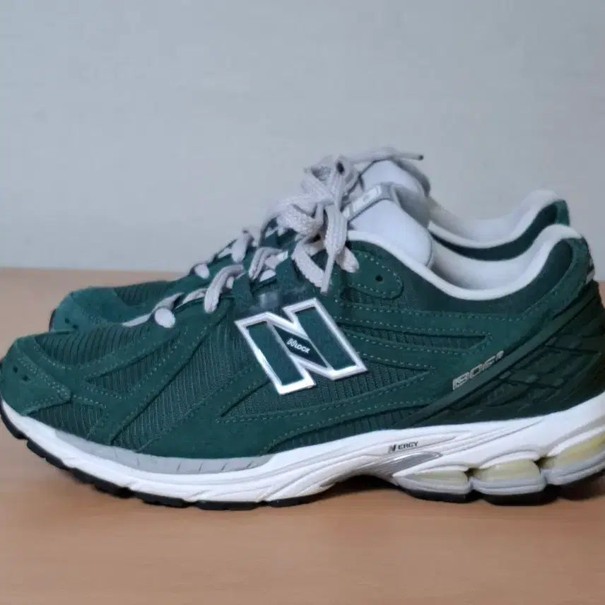 [BUNJANG] New Balance 1906R Nightwatch Green Shoes / 뉴발란스 1906R 나이트워치 그린 275