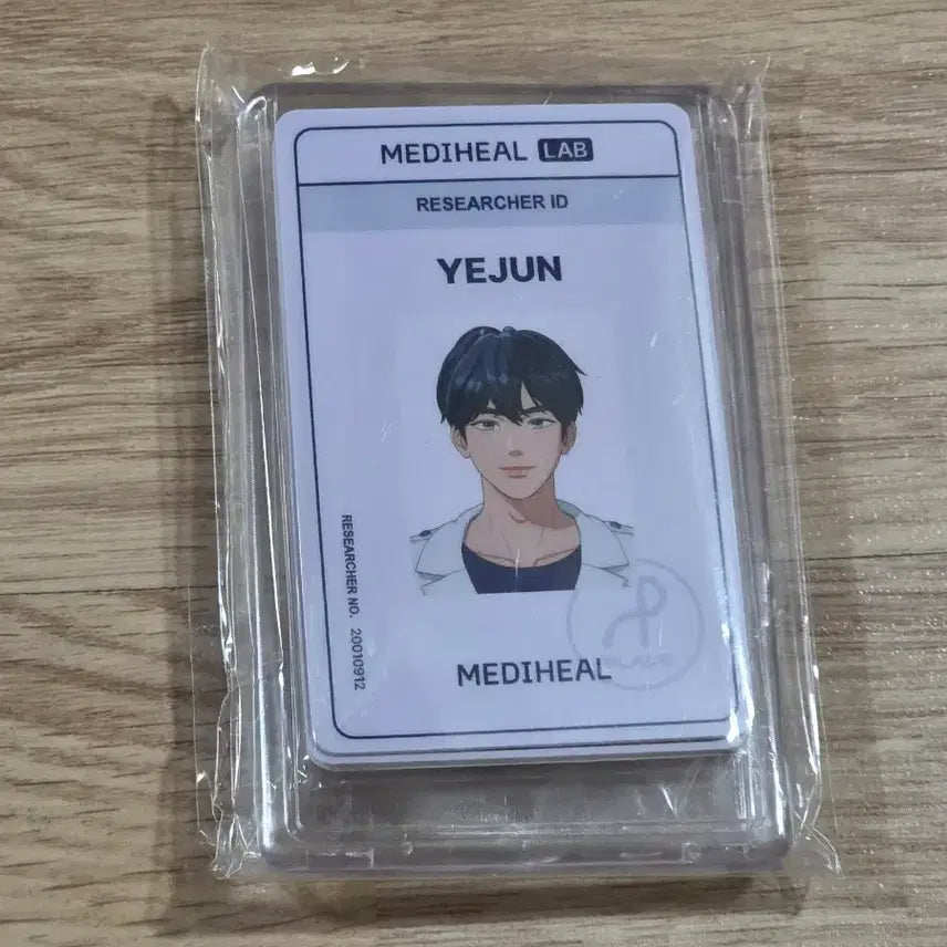 [BUNJANG] PLAVE Mediheal ID Card / [PLAVE] 플레이브 메디힐 ID카드