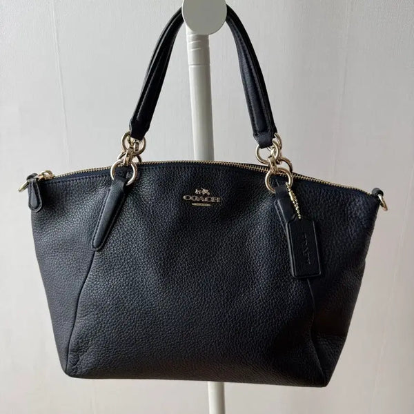 [BUNJANG] Coach Black Gold Logo Tote Bag / 코치 토트백