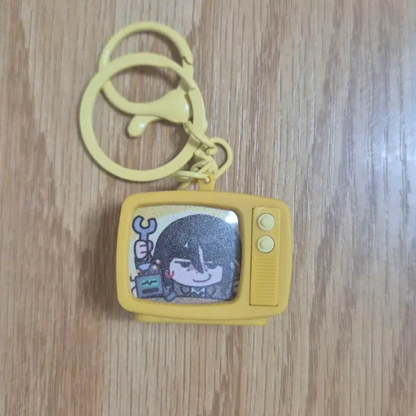 [BUNJANG] Pixelie Ddeultip Kakbyeol Retro TV Keyring / 픽셀리 뜰팁 각별 미수반 레트로 TV 키링