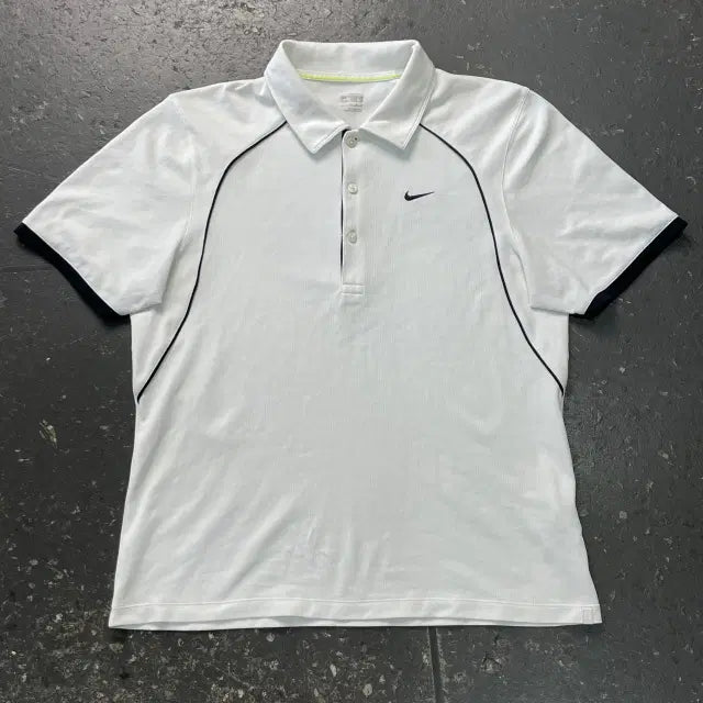 [BUNJANG] Nike Swoosh Collar T-Shirt / 100 나이키 스우시 카라티