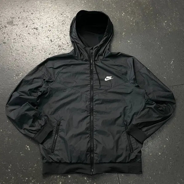 [BUNJANG] Nike Windrunner Windbreaker / 100 나이키 윈드러너 바람막이