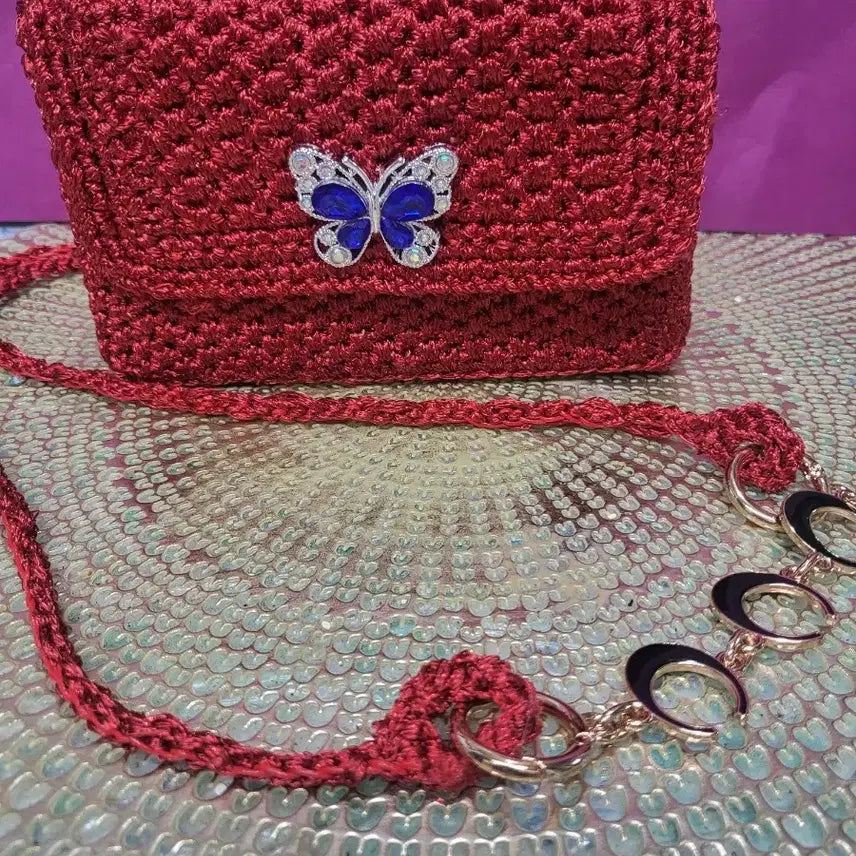 [BUNJANG] Red Butterfly Embellished Knit Shoulder Bag / 빨간색 나비 장식 니트 숄더백