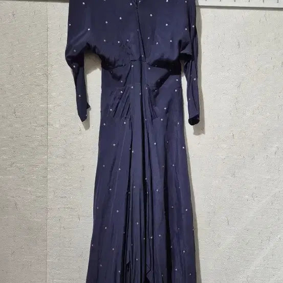 [BUNJANG] Maje Navy Polka Dot Long Dress / 마쥬 네이비색 도트 패턴 롱 원피스