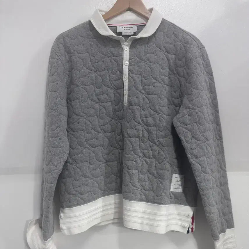 [BUNJANG] Thom Browne Quilted Sweatshirt Grey / 톰브라운 퀼팅 맨투맨 그레이