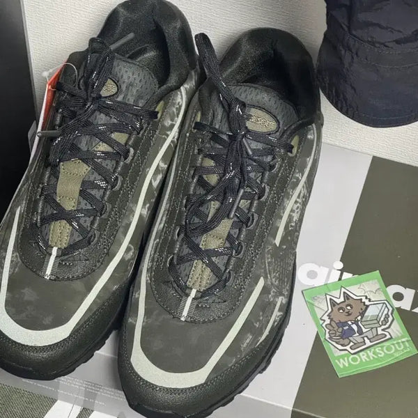 [BUNJANG] Nike Works Out Camo Sneakers (Size 285) / 나이키 웍스아웃 카모 285
