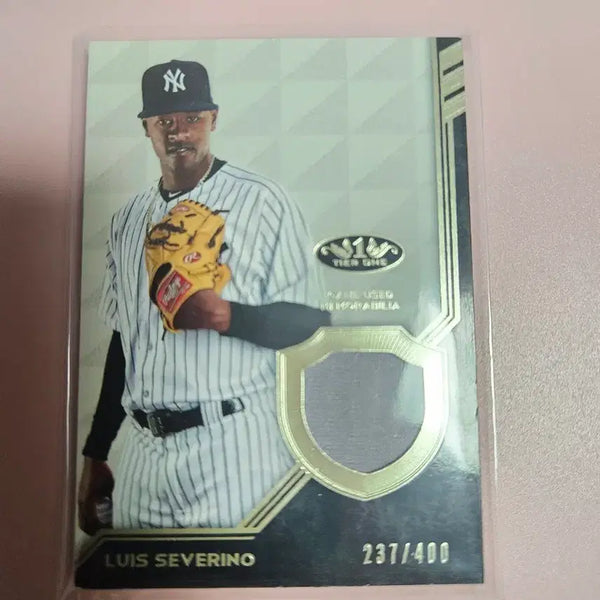 [BUNJANG] New York Yankees Luis Severino 2018 Topps Tier One Jersey Card / 양키스)루이스 세베리노 2018 탑스 Tier One 저지 카드