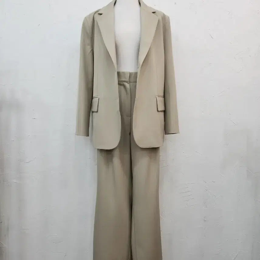 [BUNJANG] Beige Suit Set / 베이지색 정장 세트
