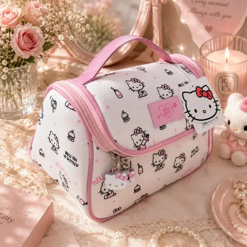[BUNJANG] Sanrio Hello Kitty Large Capacity Cosmetics Pouch Bag / (새상품) 산리오 헬로키티 대용량 화장품 파우치 가방