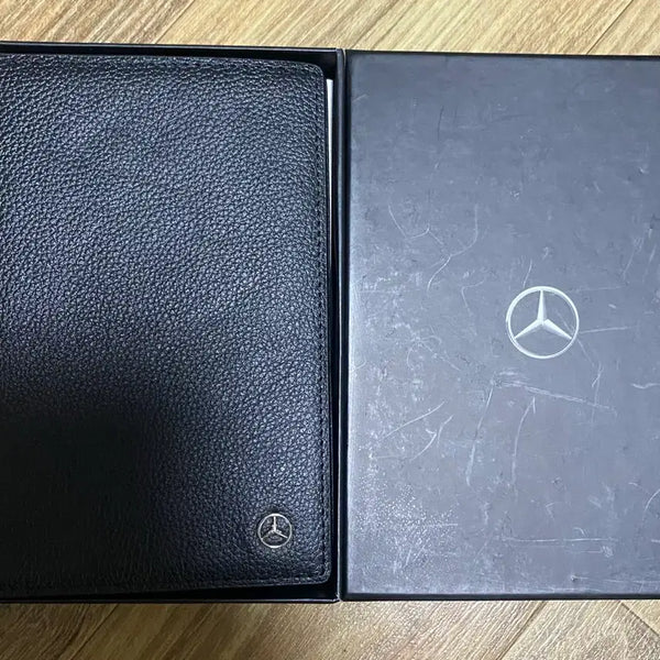 [BUNJANG] Mercedes-Benz Passport Holder / 벤츠 여권지갑