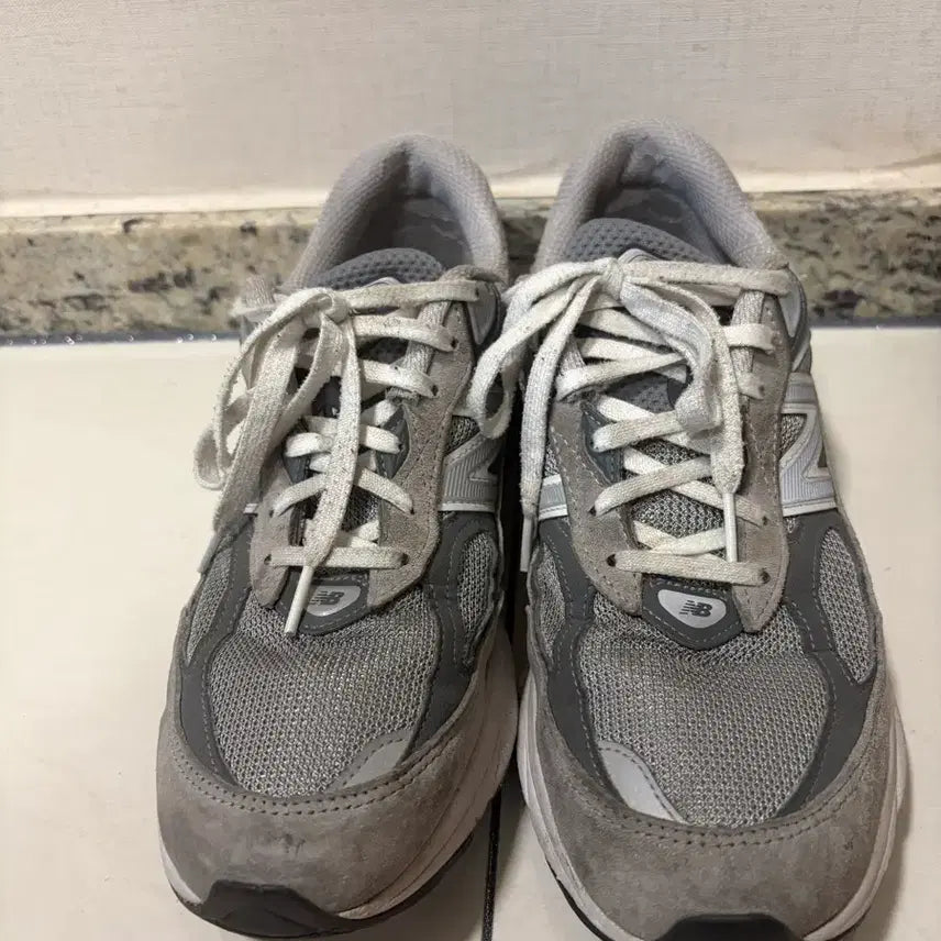 [BUNJANG] New Balance 990v6 Sneakers / 뉴발란스 990v6