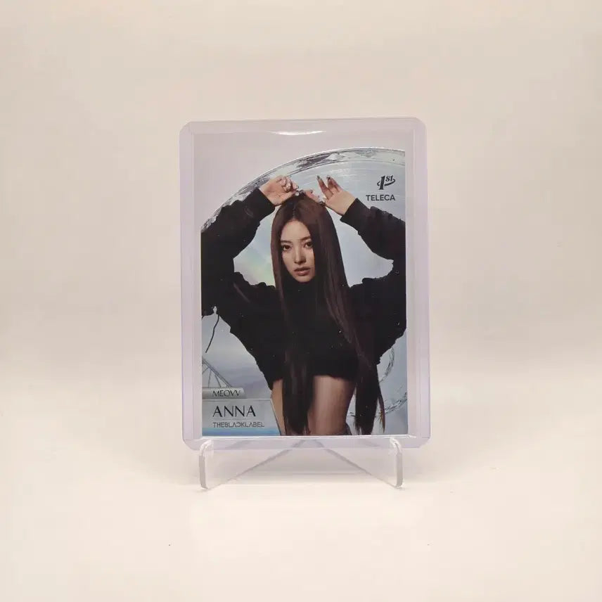 [BUNJANG] MEOVV Anna Die-Cut SP Card / 테레카 미야오(MEOVV) 안나 다이컷 SP카드