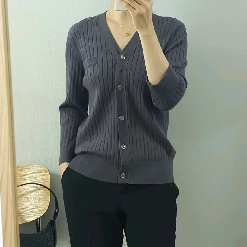 [BUNJANG] The Edge Women's V-Neck Long Sleeve Cardigan Dark Grey / (95)더엣지 여성 브이넥 긴팔 가디건 다크그레이