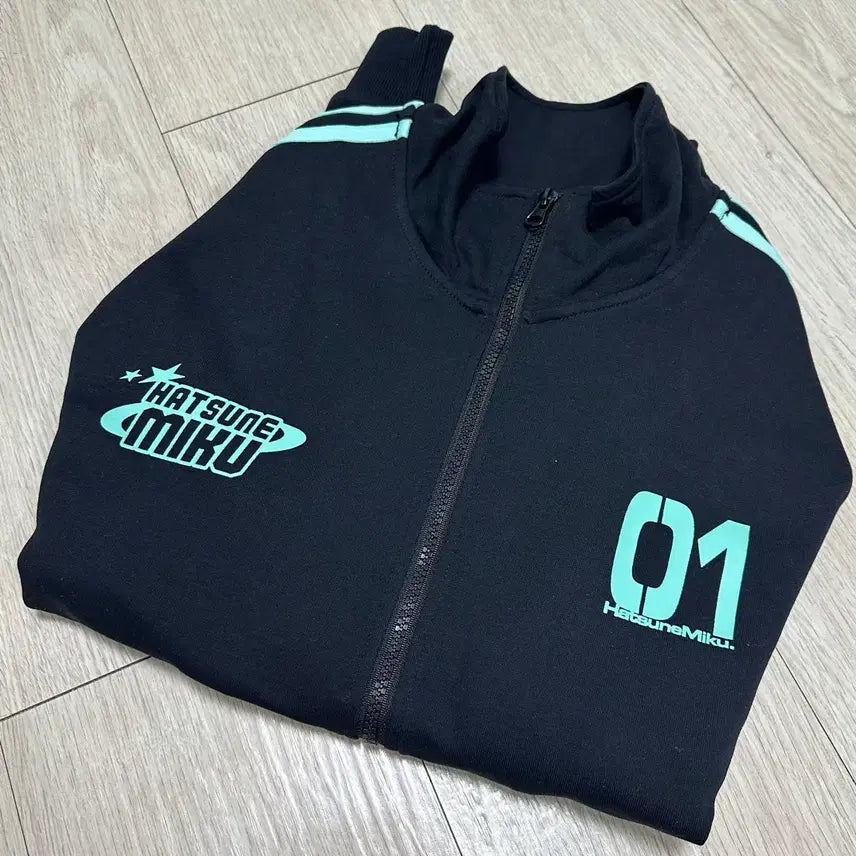 [BUNJANG] SPAO x Hatsune Miku Jersey Track Top M / 스파오 하츠네 미쿠 져지 트랙탑 M