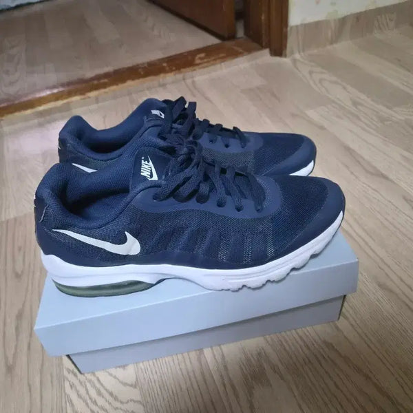 [BUNJANG] Nike Air Max 270 Sneakers / 나이키 운동화 270/