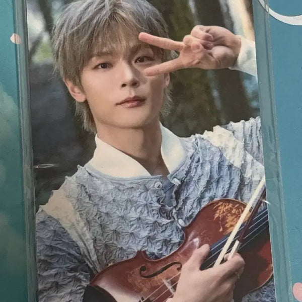 [BUNJANG] Lucy Yokohama Concert Limited Photocard Bundle Set (Sealed) / 미개봉 일괄 루시 일본 요코하마콘 한정 포카