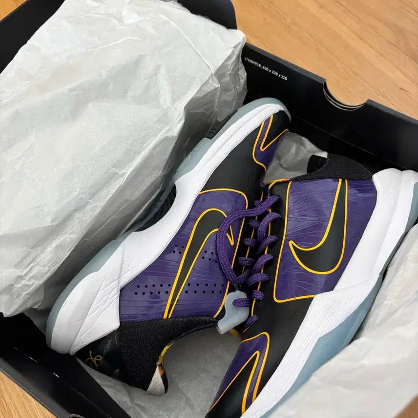 [BUNJANG] Nike Kobe 5 Bruce Lee & Championship Pack Sneakers / 코비5 챔프 코비5 브루스리 270 (마지막 가격내림)