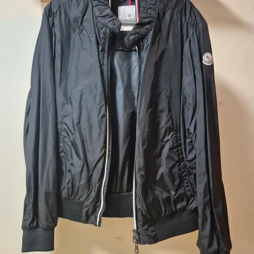 [BUNJANG] Moncler Reppe Men's Black Windbreaker Jacket / 정품)몽클레어 블랙 바람막이 자켓( 95)