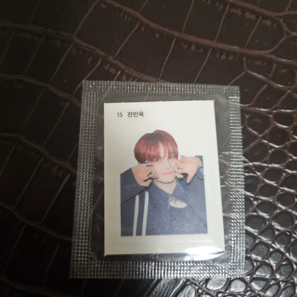 [BUNJANG] Close Your Eyes Jeon Minwook Ttibusil / 클로즈유어아이즈 클유아 전민욱 띠부실