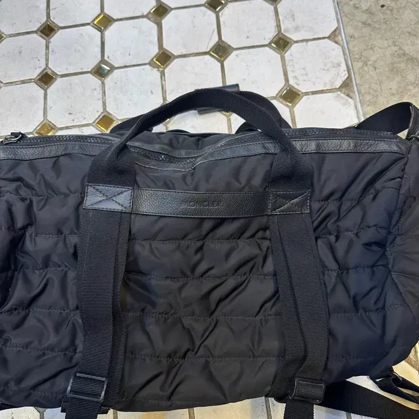[BUNJANG] Moncler Quilted Backpack Black / 몽클레어 퀄팅 백팩 블랙
