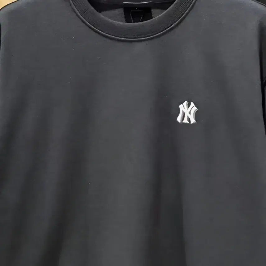 [BUNJANG] MLB Small Logo Sweatshirt XXL / MLB엠엘비 스몰로고 기본맨투맨