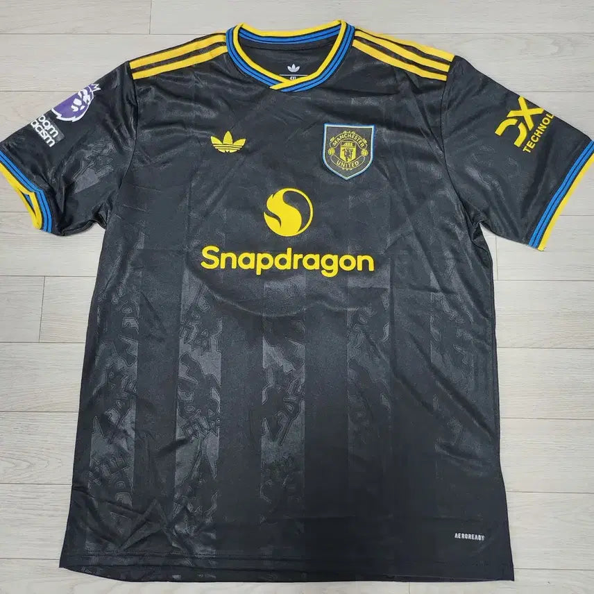 [BUNJANG] Adidas Manchester United Casemiro Jersey / 아디다스 맨체스터 유나이티드 카세미루 유니폼