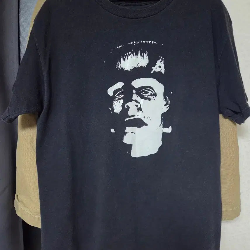 [BUNJANG] Tenderloin Short Sleeve T-Shirt / 텐더로인 Tenderloin 반팔티