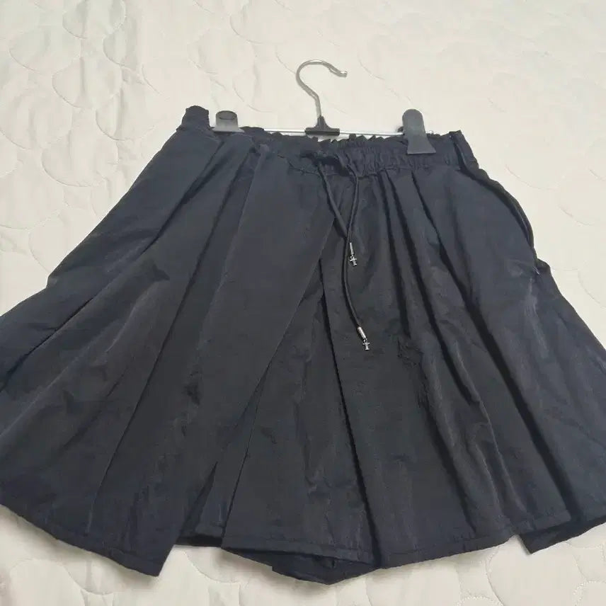 [BUNJANG] Time Wrinkle-Resistant Skirt Pants / 타임 바스락 치마바지
