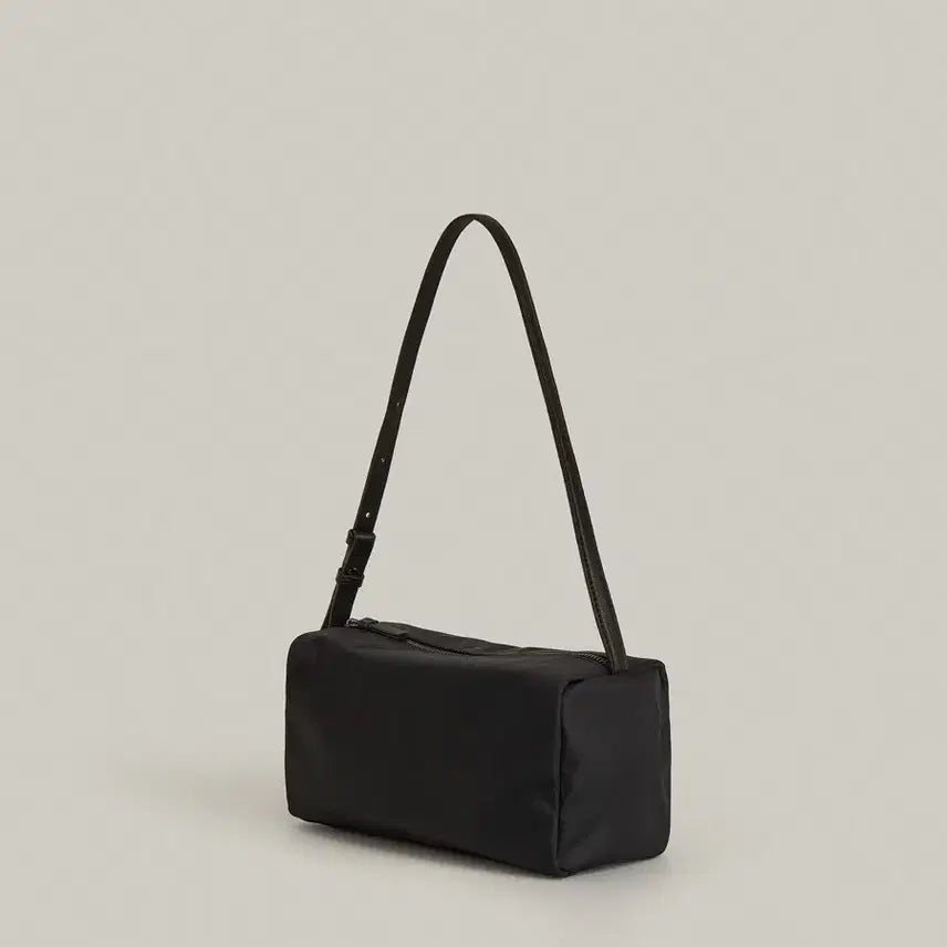 [BUNJANG] Facade Pattern Easy Cabin Medium Bag Black / 파사드패턴 이지 캐빈 미디엄 백