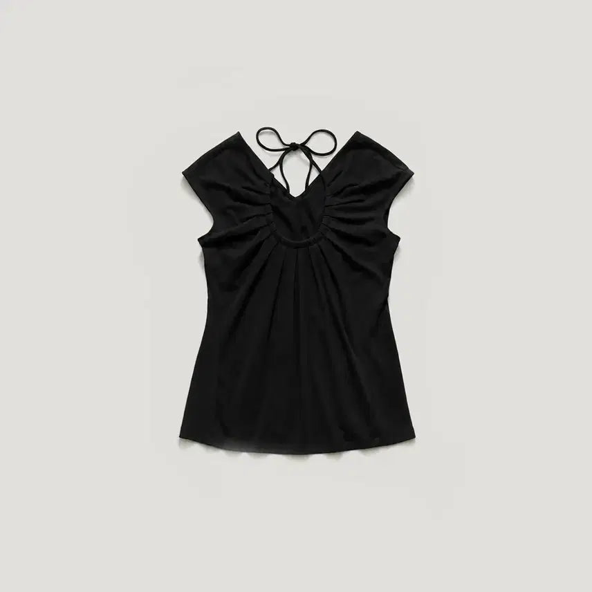 [BUNJANG] Parben Breeze Halterneck Shirring Blouse / 파르벵 브리즈 홀터넥 셔링 블라우스 BREEZE HALTER SHIRRING BLOUSE