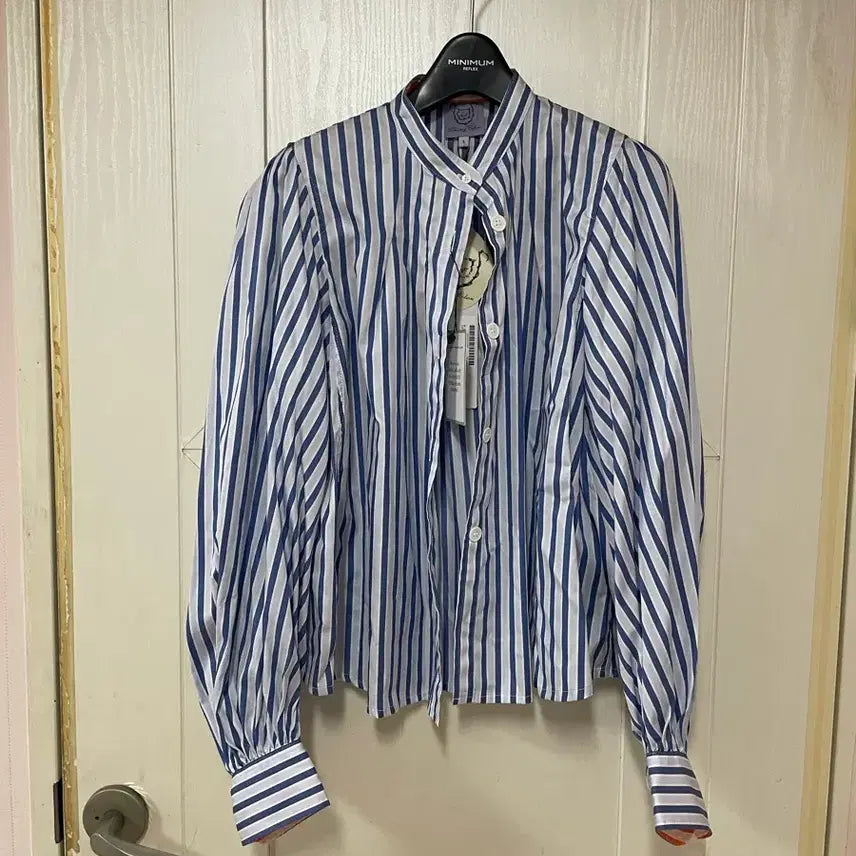 [BUNJANG] Volume Sleeve Blouse (Size S) / 블라우스(s)