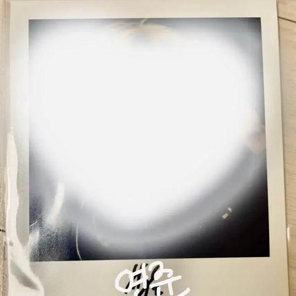[BUNJANG] TXT Yeonjun Signed Polaroid POB / 투바투 연준 폴라로이드 미공개 폴라 싸폴 싸인