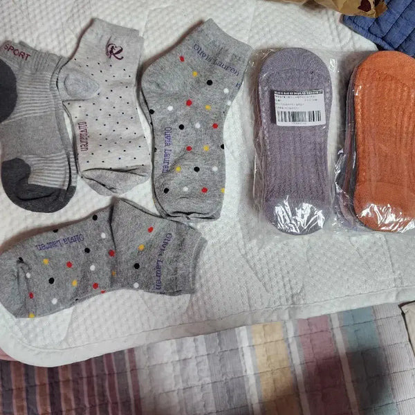 [BUNJANG] 14 Pairs Assorted Design Socks / 새상품 양말 14개