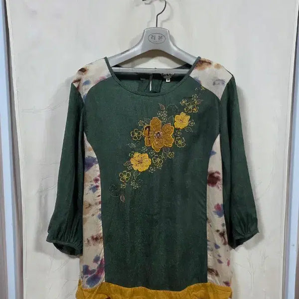 [BUNJANG] Women's Rayon Blouse (Size M-L) / 예쁜인견블라우스(66-77)