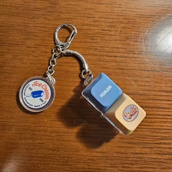 [BUNJANG] TXT Yeonjun Ice Cream Keycap Keychain / 연준 아이스크림 키캡 키링 양도