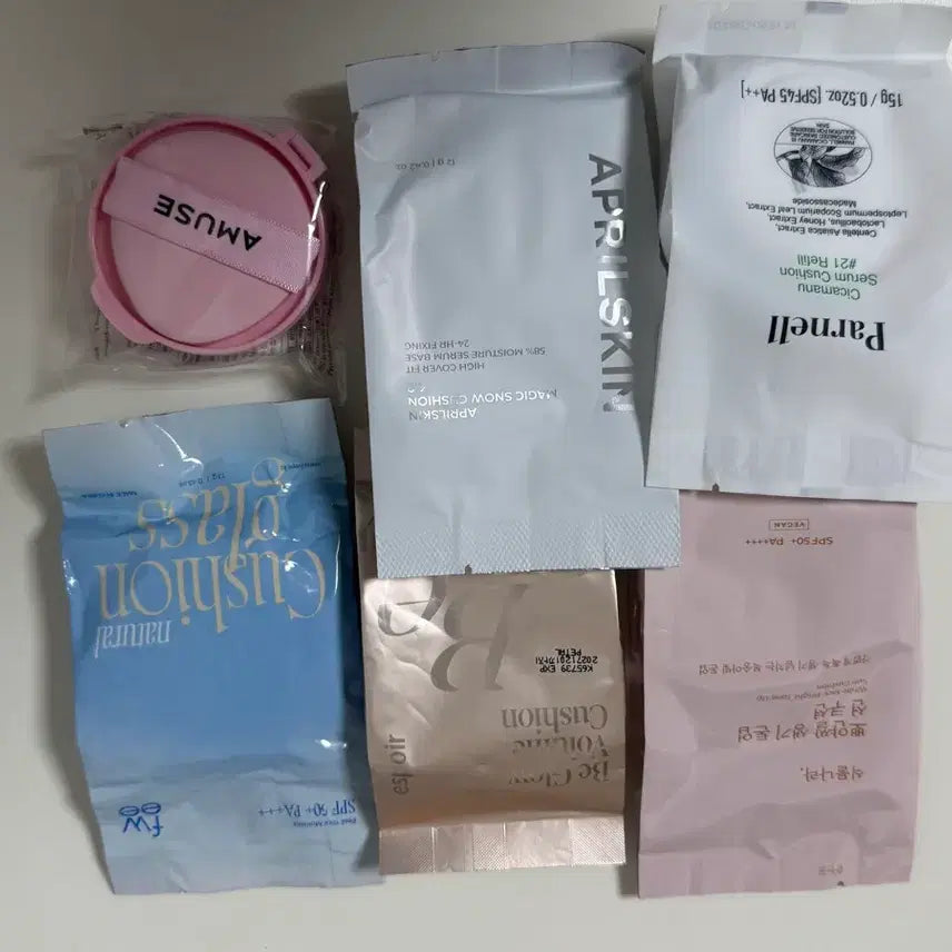 [BUNJANG] Assorted Cushion Refills and Puff Set / 쿠션 리필 호수,제품 거의 다 있습니다(가격상관 하지 마시고 제시주세요~)
