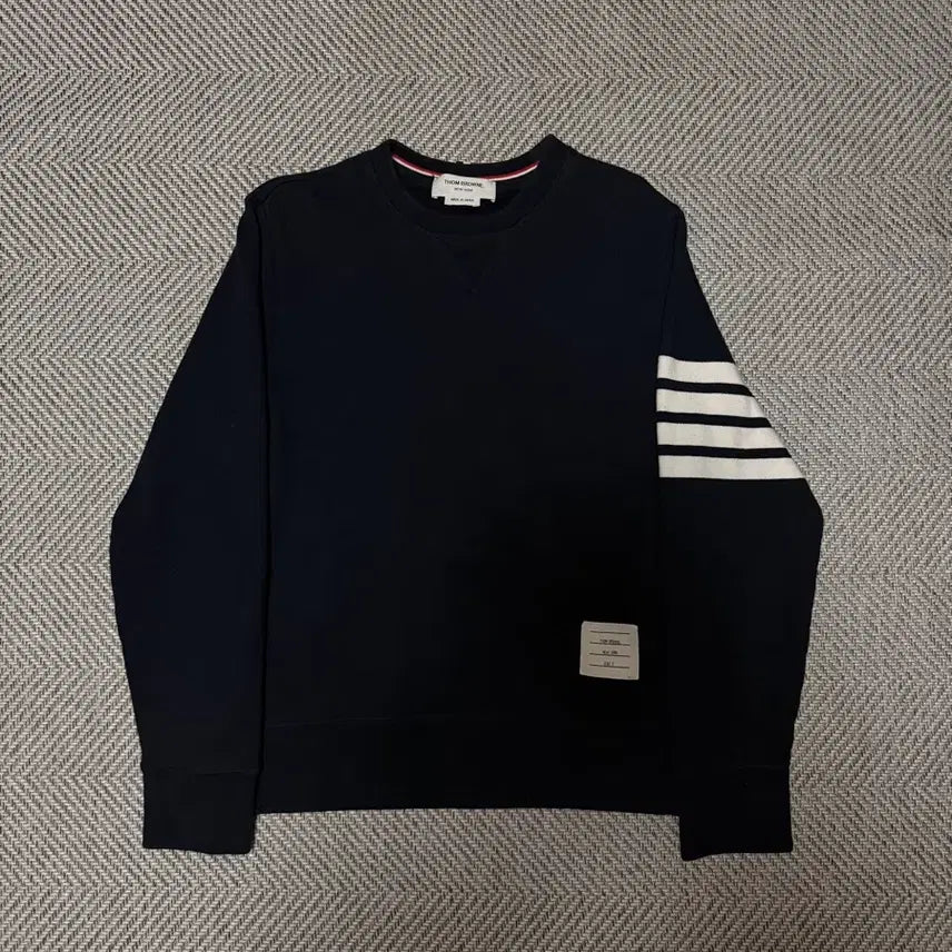 [BUNJANG] Thom Browne Crewneck Sweatshirt Navy 3Size / [S급,3Size] 톰브라운 맨투맨 네이비