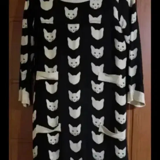 [BUNJANG] 100% Silk Mini Dress Cat Face Pattern / 실크 100% 원피스 고양이 얼굴 패턴