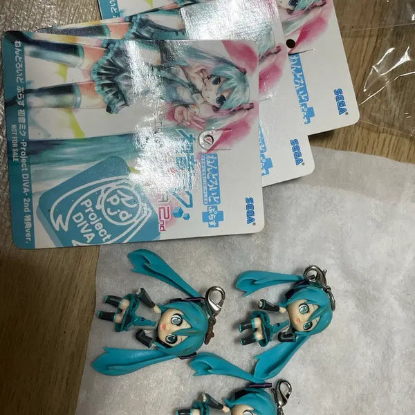 [BUNJANG] Hatsune Miku Figure/Diva Keyring (C Grade) / (녹슨...C급)일괄 하츠네미쿠 프디바 키링