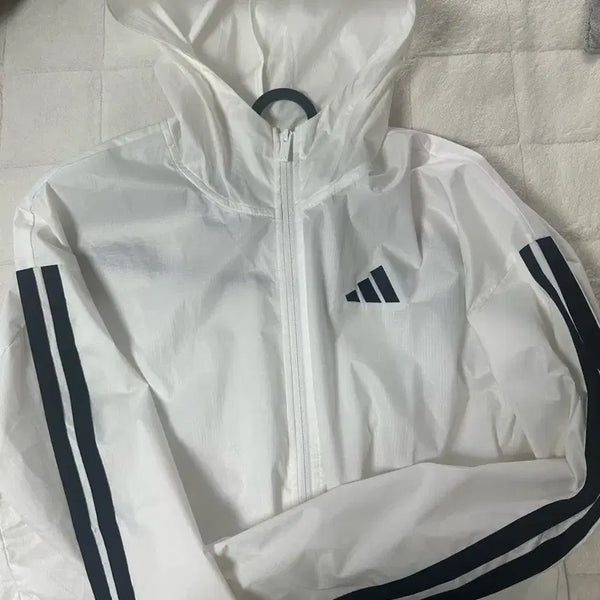 [BUNJANG] Adidas Windbreaker Jacket / 아디다스 바람막이