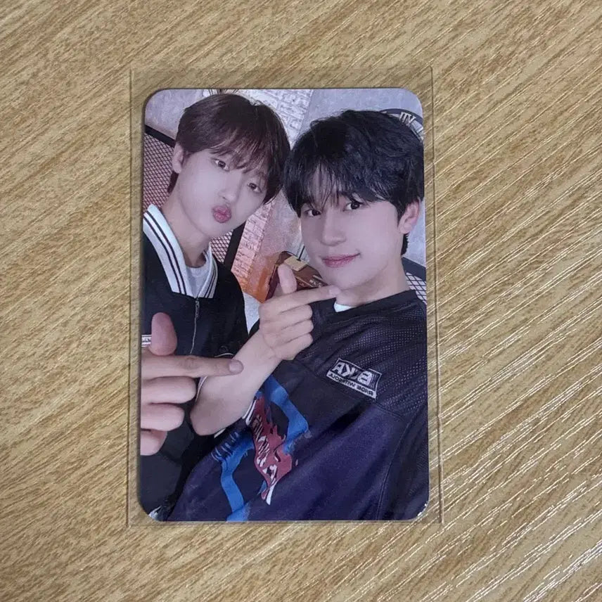 [BUNJANG] LUN8 Fancon Entry Photocard Unit Bundle Set Sealed / 루네이트 팬콘 입장 포카 유닛 일괄 미개봉