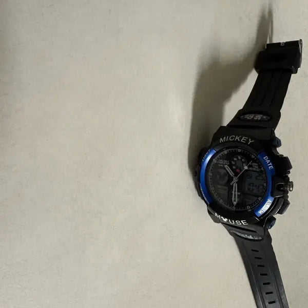[BUNJANG] Mickey Mouse Wristwatch / 미키마우스 시계(디즈니 일수도 아닐수도 잘모르겠음)