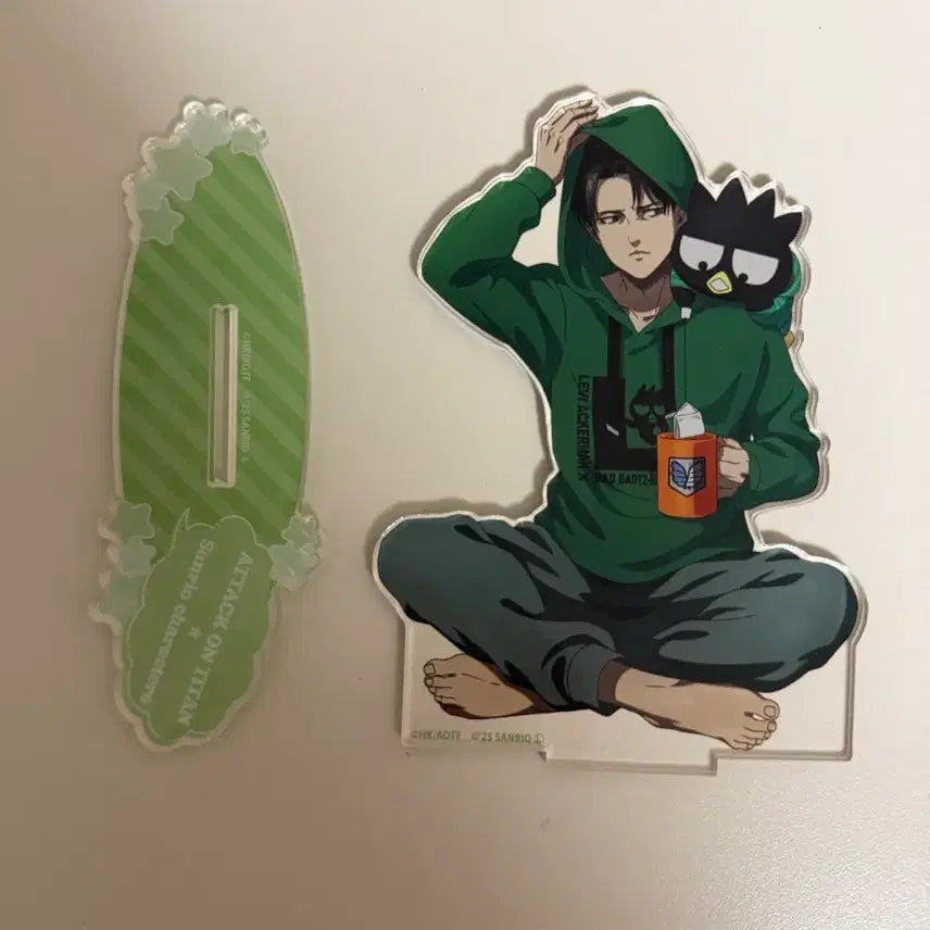 [BUNJANG] Attack on Titan Levi Sanrio Acrylic Stand / 진격의 거인 리바이 산리오 아크릴 스탠드